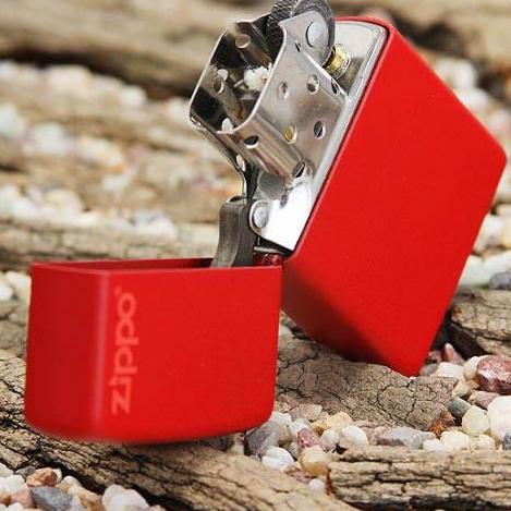 Zippo 233ZL - Zippo Red Matte with Logo