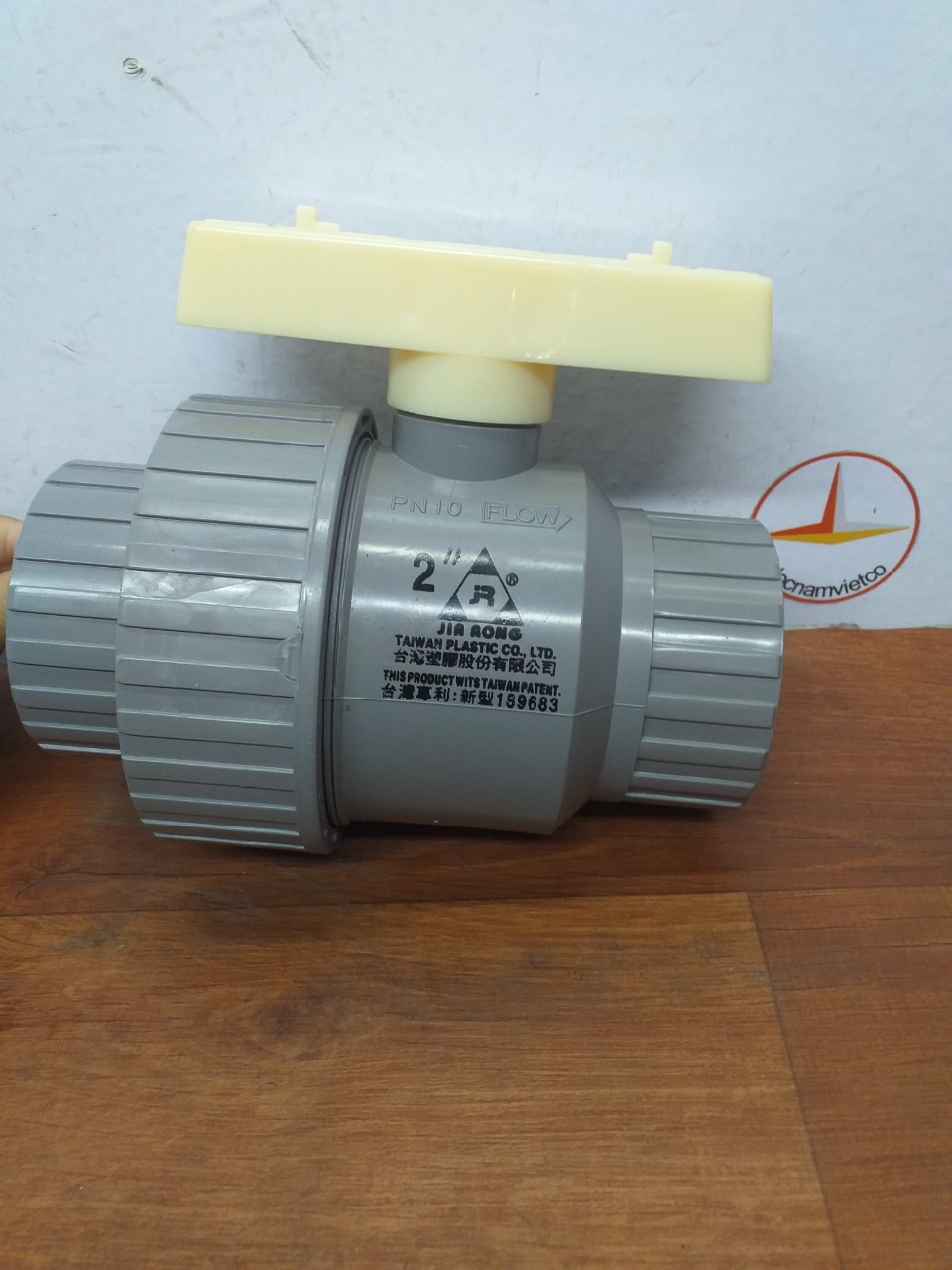 Van 1 đầu rắc co phi 60( 2" ) JIARONG