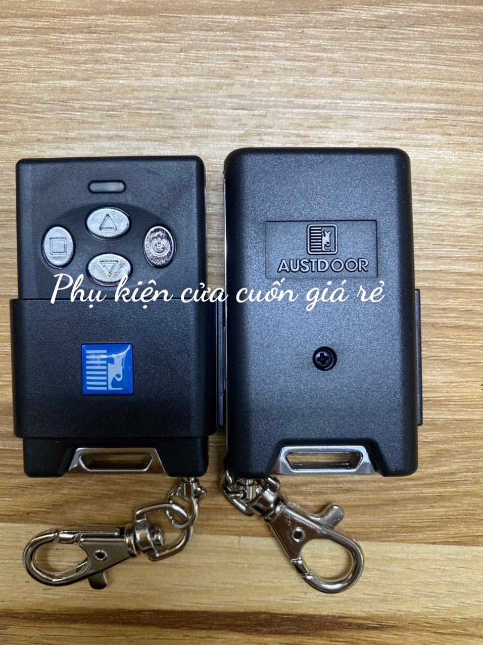 Điều khiển cửa cuốn Austdoor hàng chính hãng
