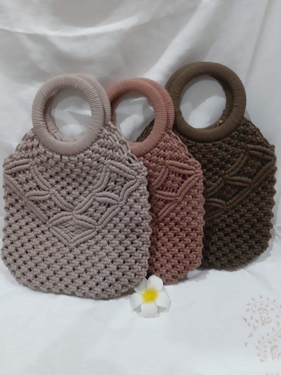 Túi macrame cầm tay