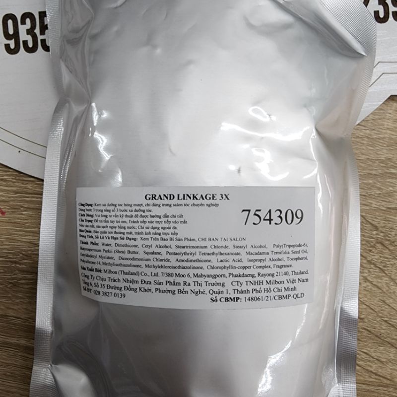 KEM PHỤC HỒI TÓC HƯ TỔN MILBON DEESSE'S 600ML