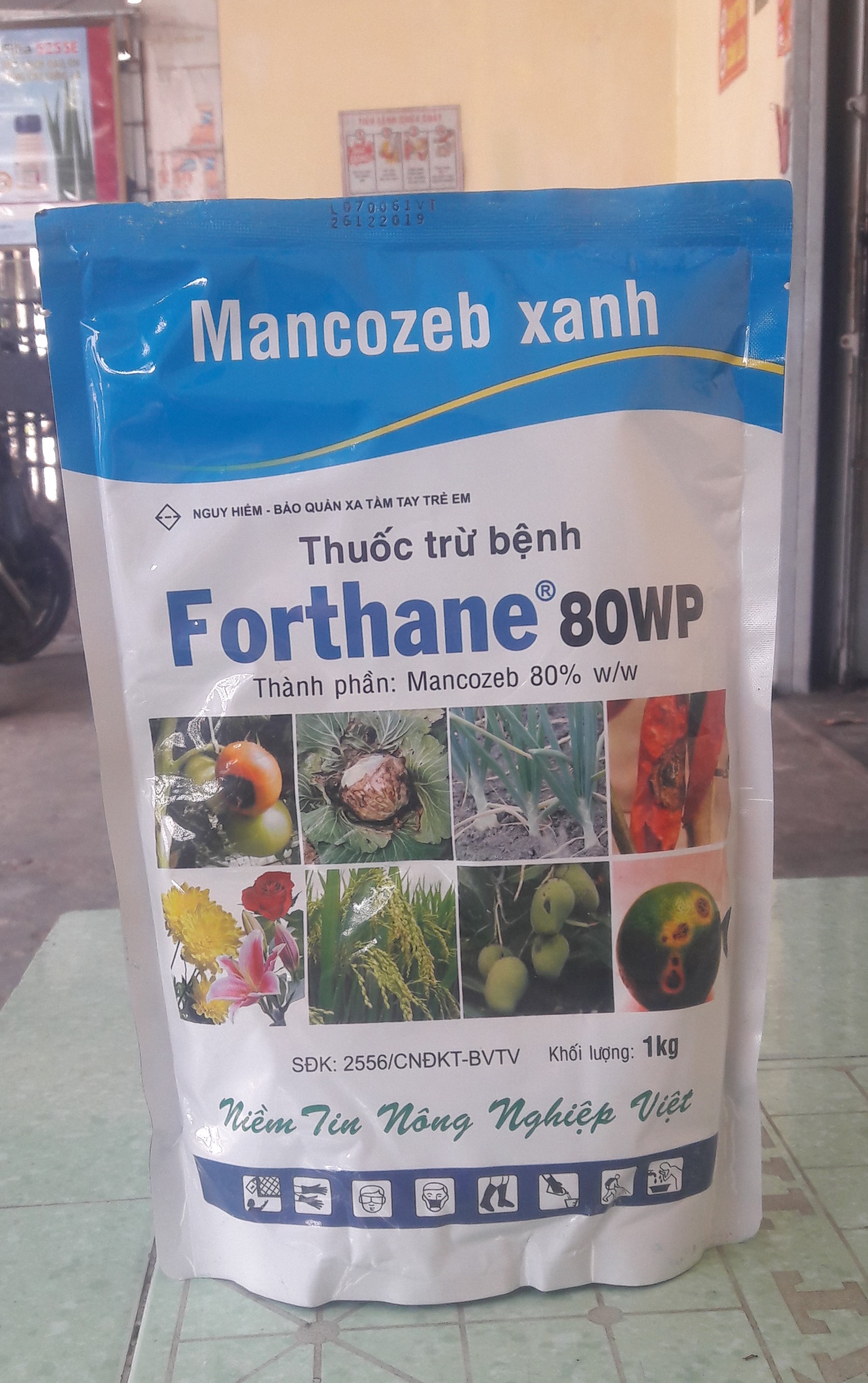 Thuốc trừ bệnh Forthane 80WP 1kg *Mancozeb xanh*