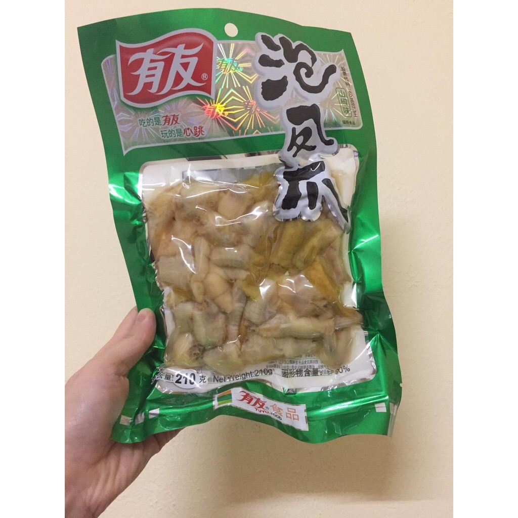 Chân Gà YuYu loại to 210gram