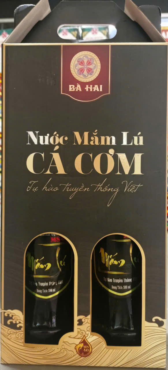 Xách Nước Mắm Lú Cá Cơm Bà Hai Đặc Biệt 40 độ đạm (2 Chai Thuỷ Tinh  x 500ml )