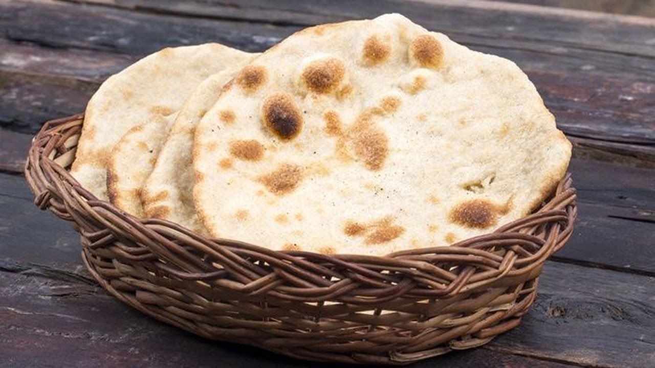 BỘT MÌ - ATTA RAJHANI 5KG (expiry date: 10/2024)