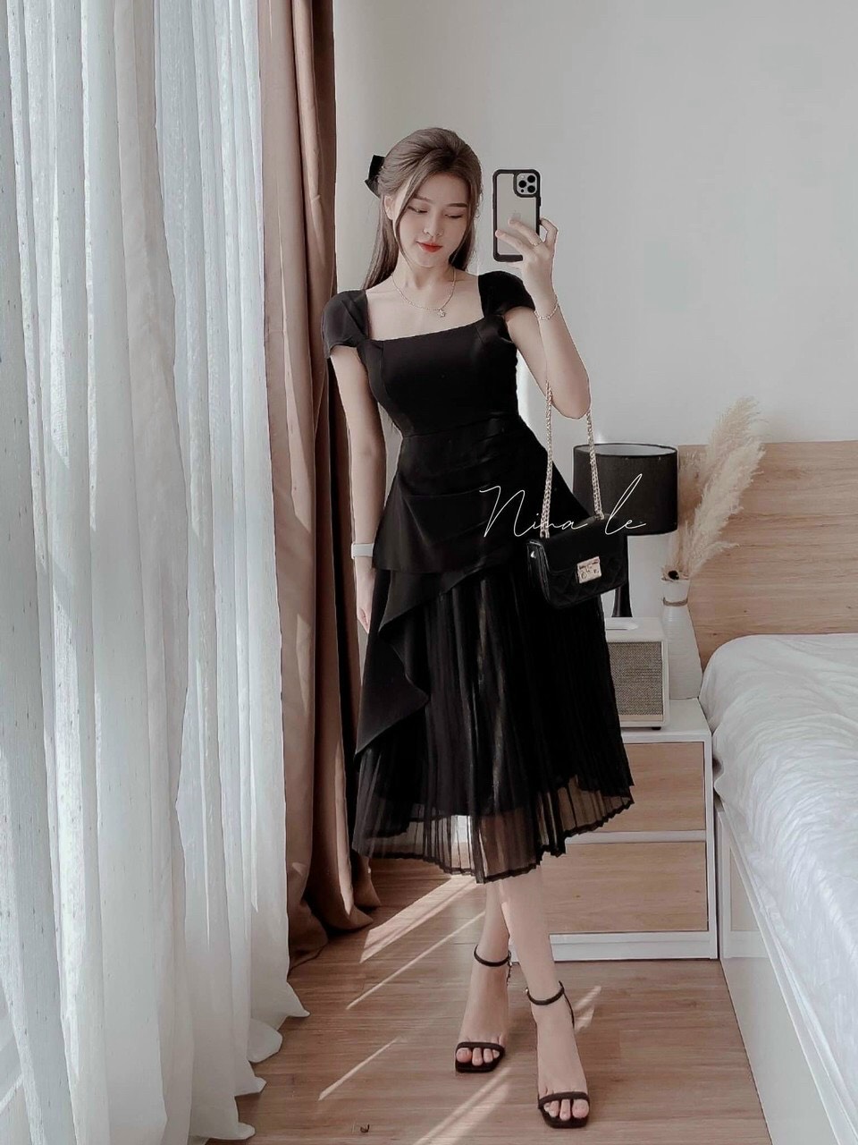 Sét bộ đồ nữ áo vải lụa kèm chân váy