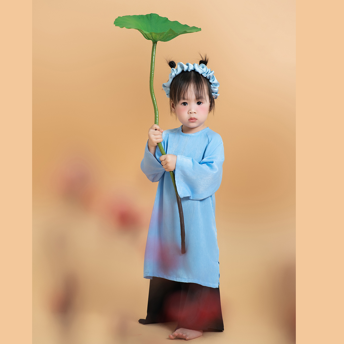 Áo dài em bé, áo dài bé gái, áo dài lụa bé gái cao cấp em bé ơi - ad01