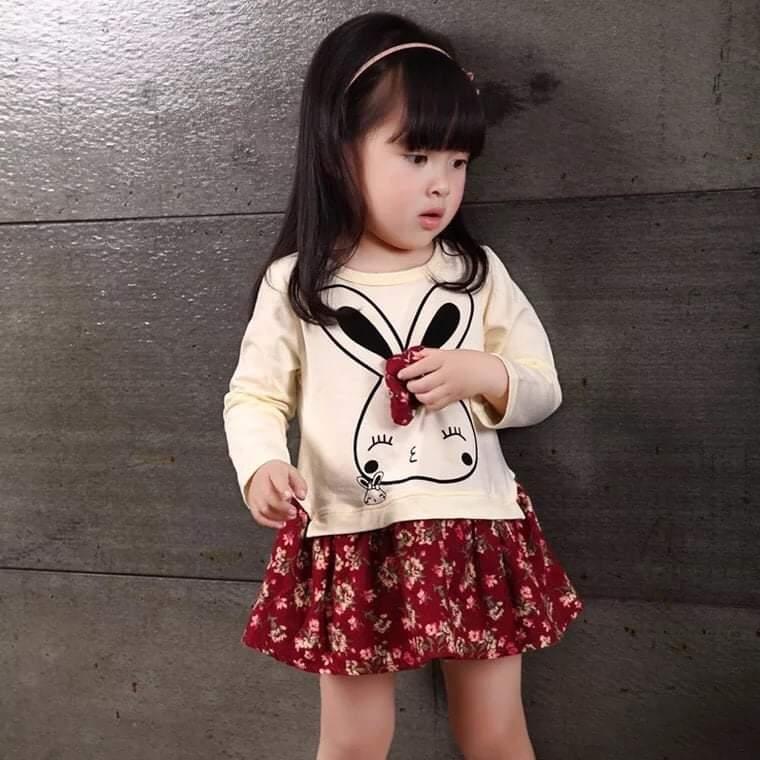 váy hình thỏ cho bé gái