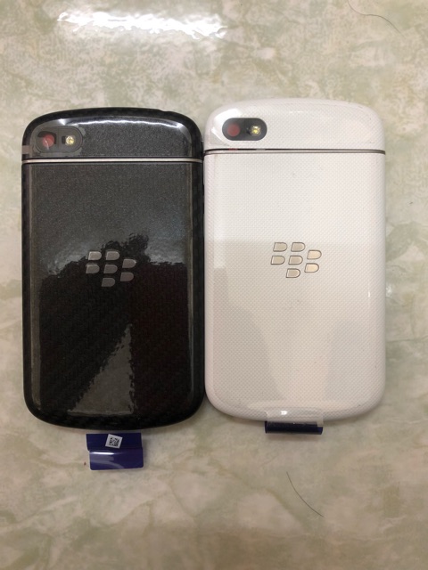 [HCM]Bộ Vỏ Q10 Trắng/Đen Zin New