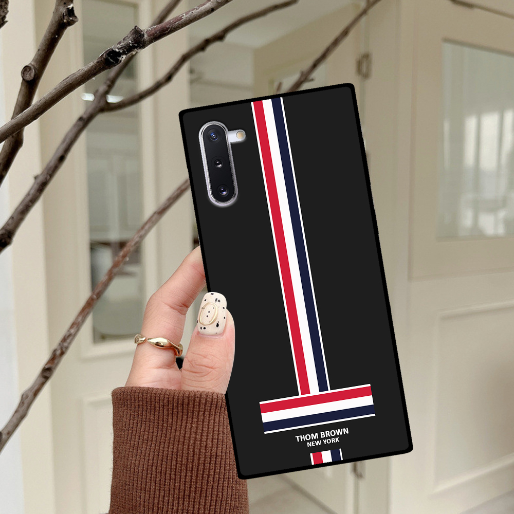 Ốp lưng Samsung Galaxy Note 10 / Note 10 Plus / Note 10+ cạnh vuông bảo vệ camera, chống bám vân tay