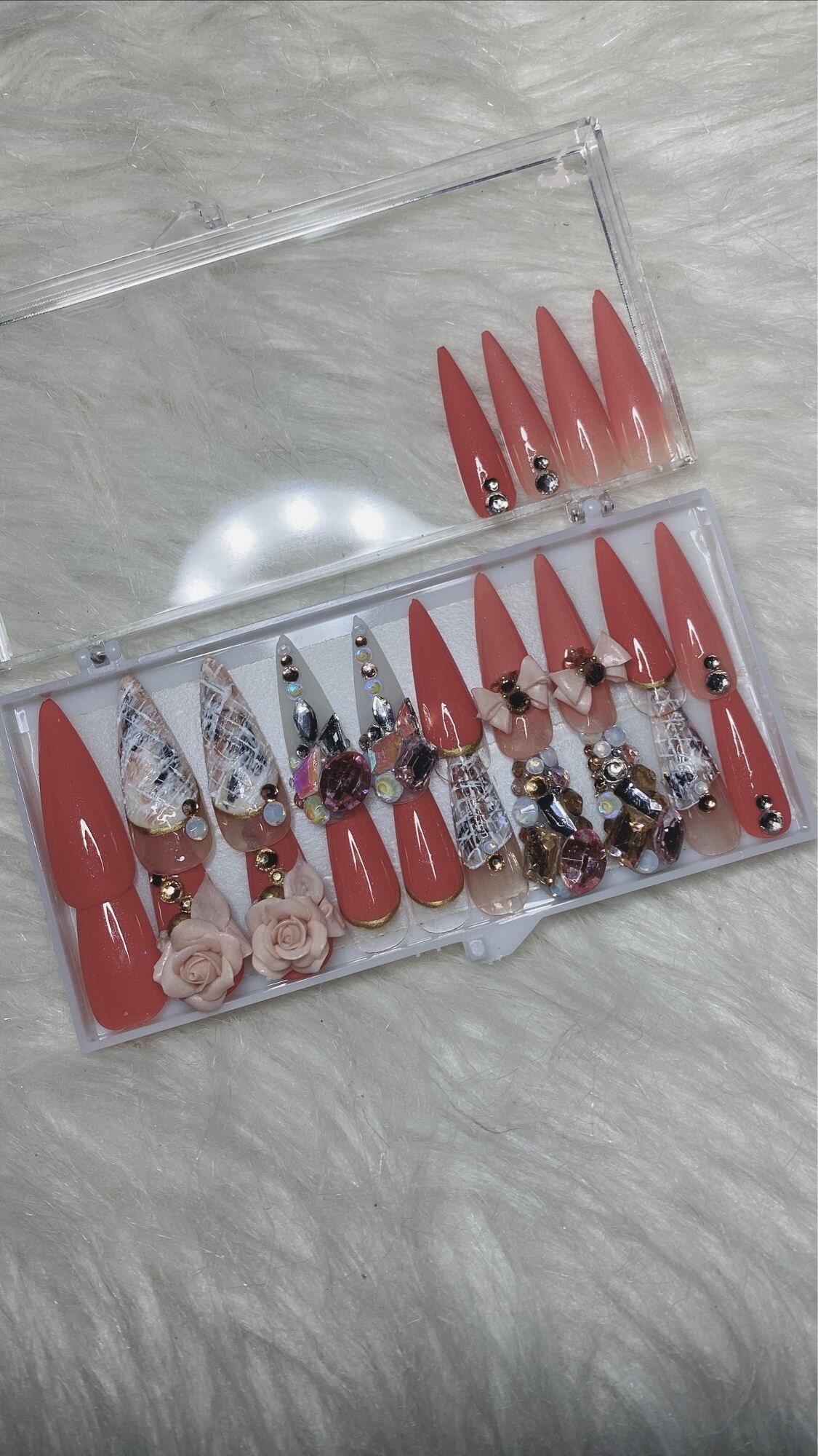 Nail box nhọn thiết kế bộ 24 móng kèm keo dũa móng