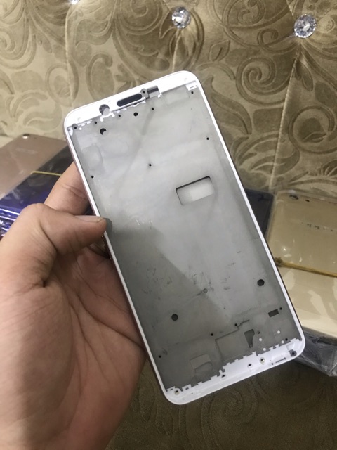 Bộ Vỏ + Sườn Oppo A83 Hàng Cao Cấp ( Đỏ, Vàng )
