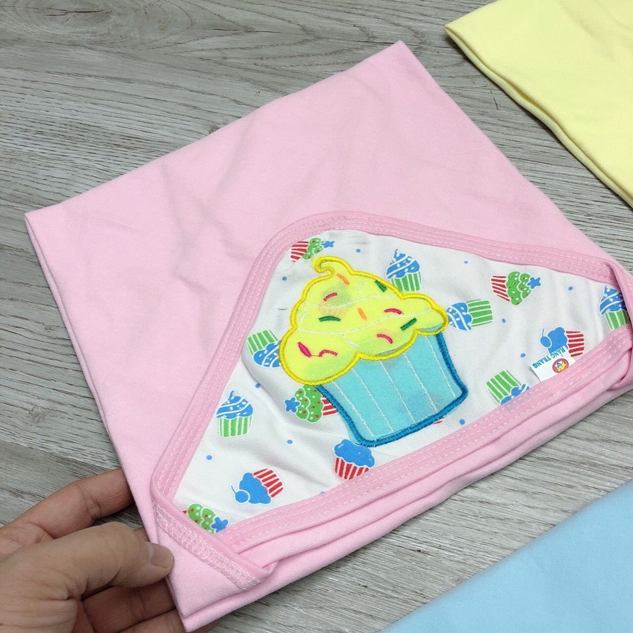 Ủ kén cotton có mũ cho bé siêu yêu