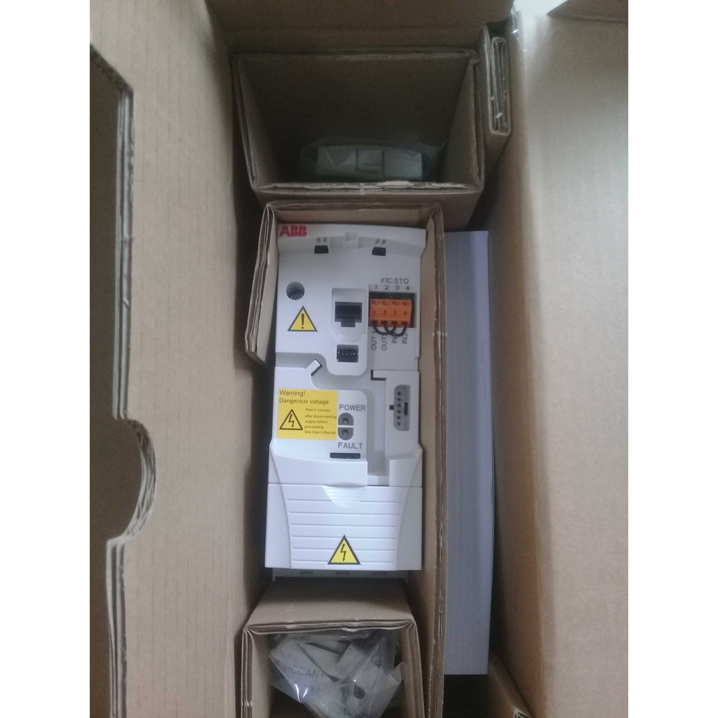 Biến tần ACS355 -3Pha 380V 4KW ACS355-03E-08A8-4