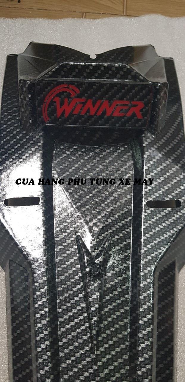 Dè sau chắn bùn có đèn led gắn xe Exciter 150, Winner 150, Winner X V2 V3 kiểu sonic sơn cacbon xịn