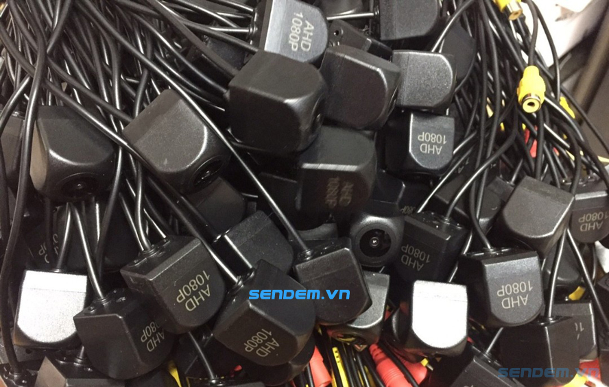 CAMERA LÙI Ô TÔ AHD XỊN. Chuẩn full HD 1080P