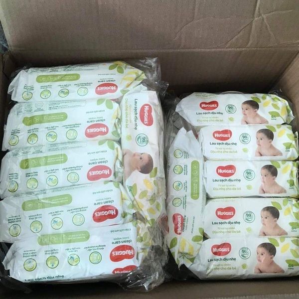 combo 2 gói Khăn ướt em bé Huggies