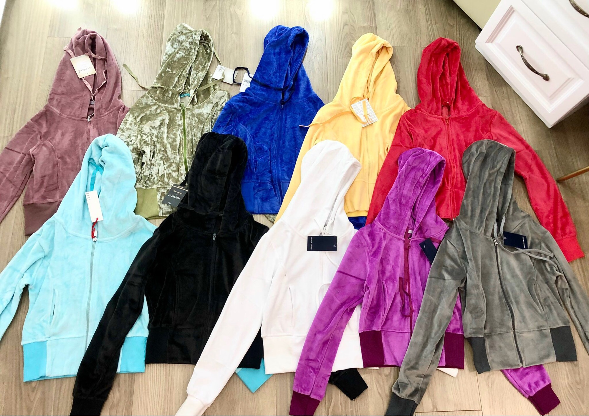 [HCM]Áo khoác Nhung khỉ crop top(size 35-55kg)