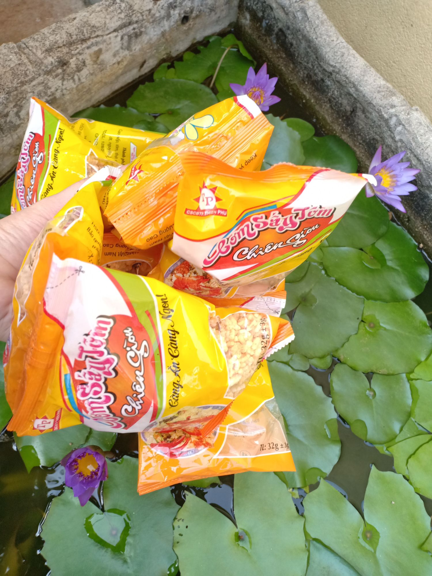 Combo 1KG chuối sấy không đường +10 bì cơm sấy