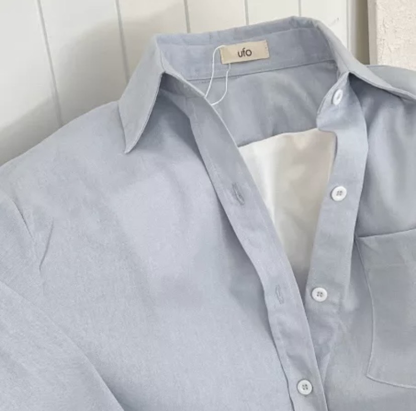 [Nhập LAZLOOK99 GIẢM 100K/500K] Áo sơ mi linen bột dáng lửng freesize - Lágum Croptop - by ufo.thebasic