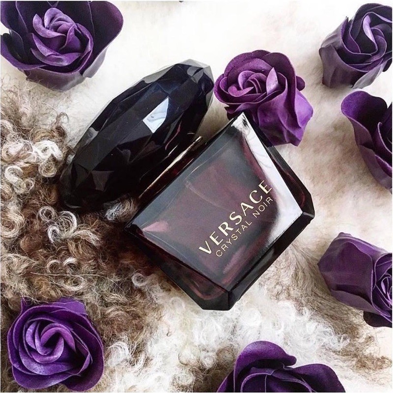 Nước hoa Versace Crystal Noir Eau De Toilette