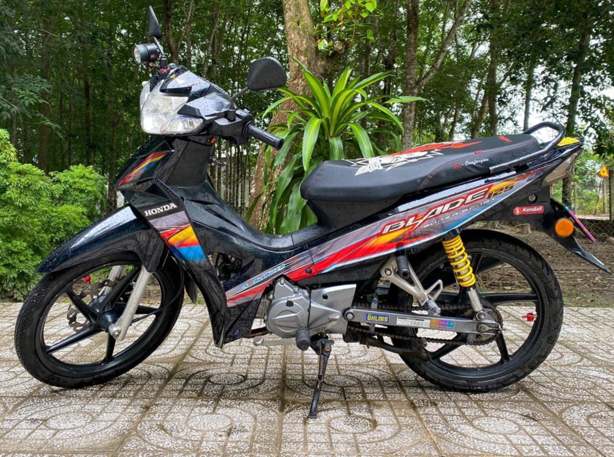 Tem rời wave blade 110 dán xe đen