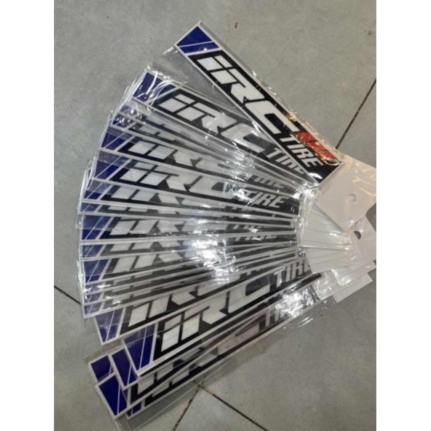 Tem phuộc IRC - 1 Cặp