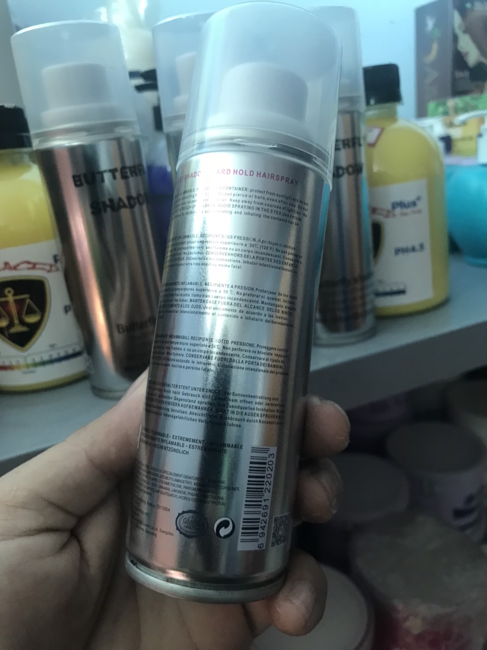 Gôm Xịt Tóc Butterfly Shadow Giữ Nếp Tạo Kiểu Tóc 150ml