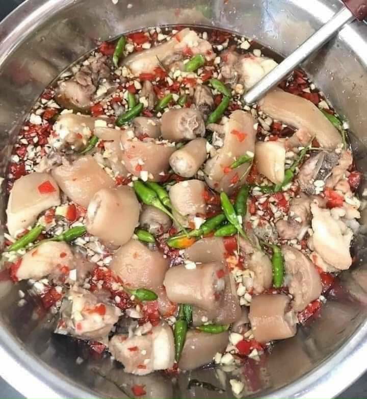 Đuôi heo bịch 800g (giao hoả tốc tphcm)