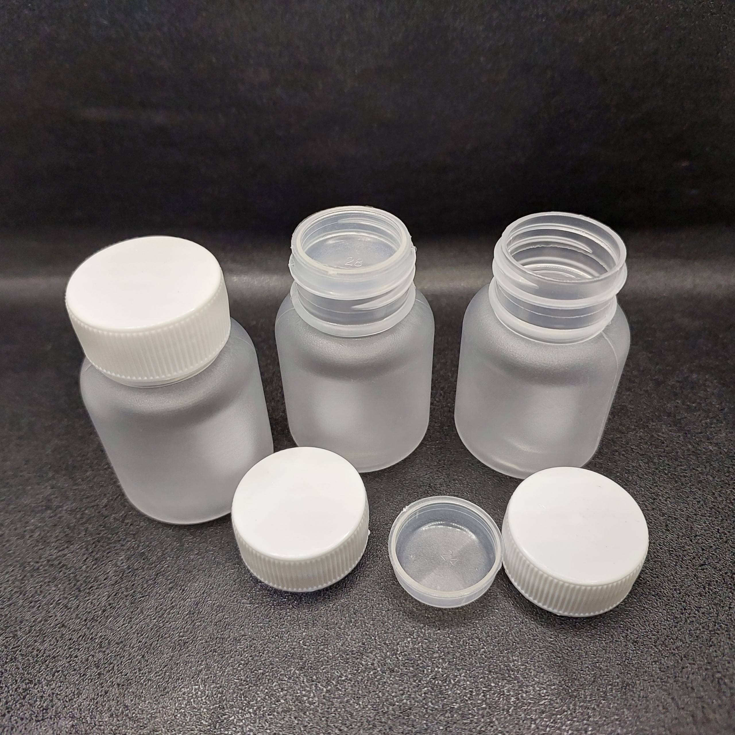 50 Lọ Nhựa Rỗng 25ml (combo 50 lọ)