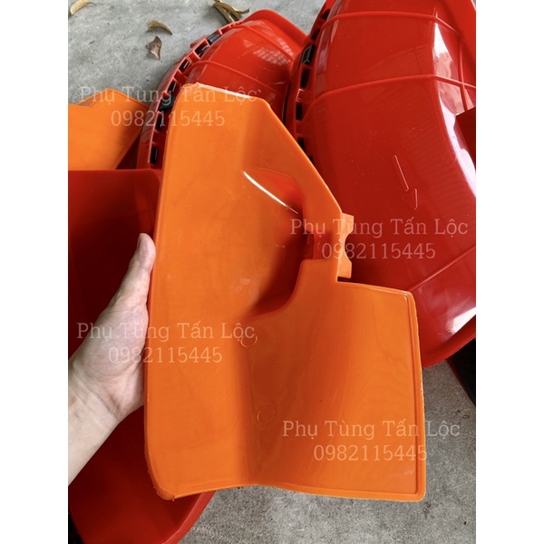 Miếng nhựa chắn máy cắt cỏ To, chắn cỏ Bé