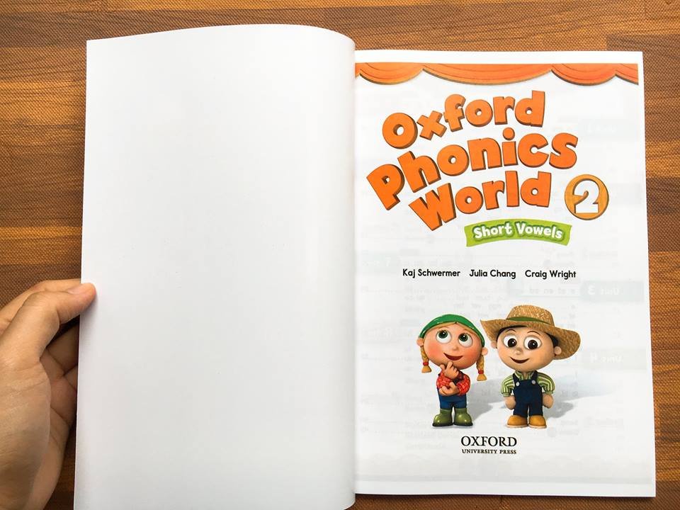 Oxford Phonics World - Level 2 - 2 quyển (SB+WB) - Khổ A4