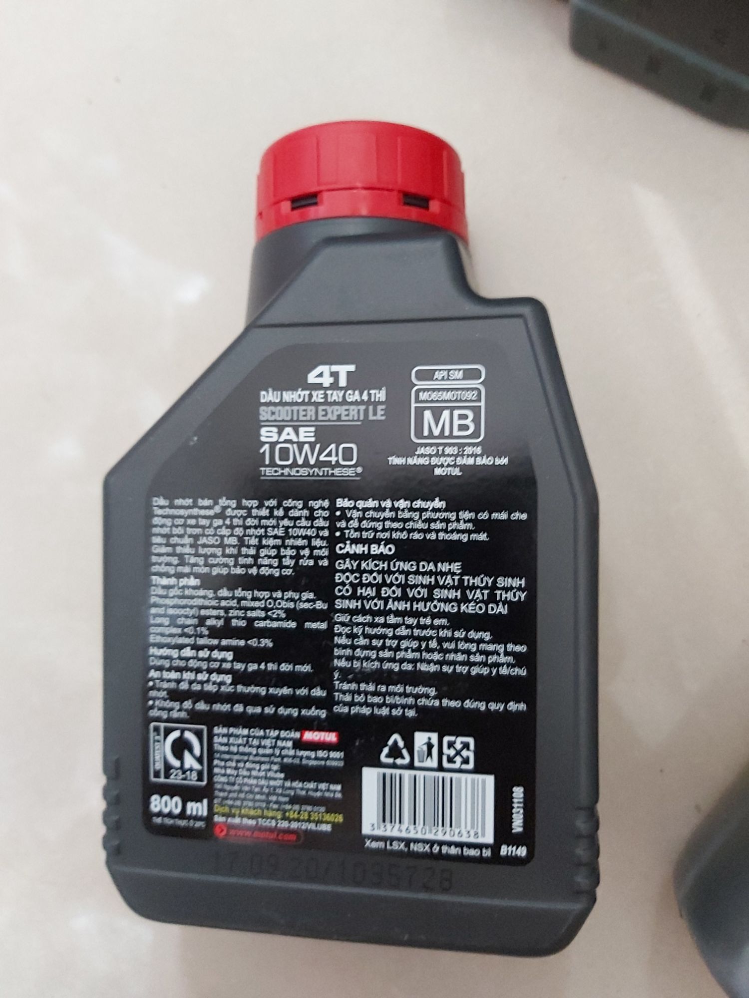 nhớt motul tay ga 800ml 10w40