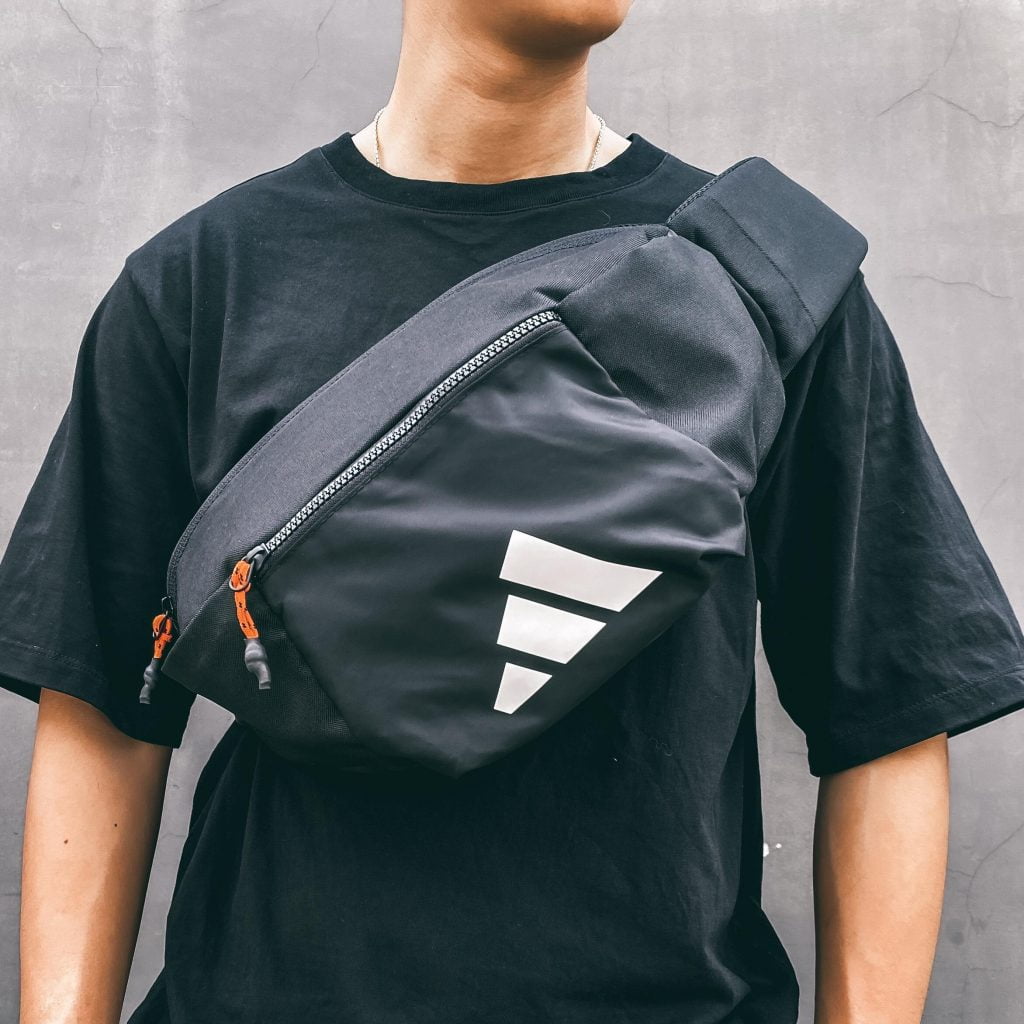 Túi bao tử Adidas FJ1122 [size to đựng ipad, notebook, ĐT...]
