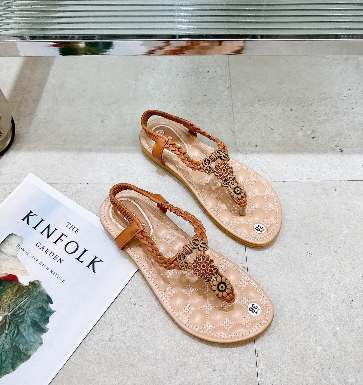 Dép sandal đính đá thổ cẩm