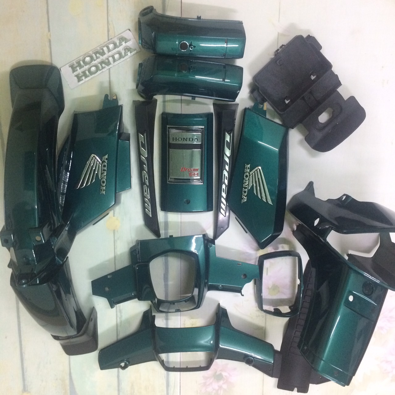 Bộ Dàn áo xe dream ll - thái  - Việt - nhựa trắng cao cấp  LOẠI ĐẸP