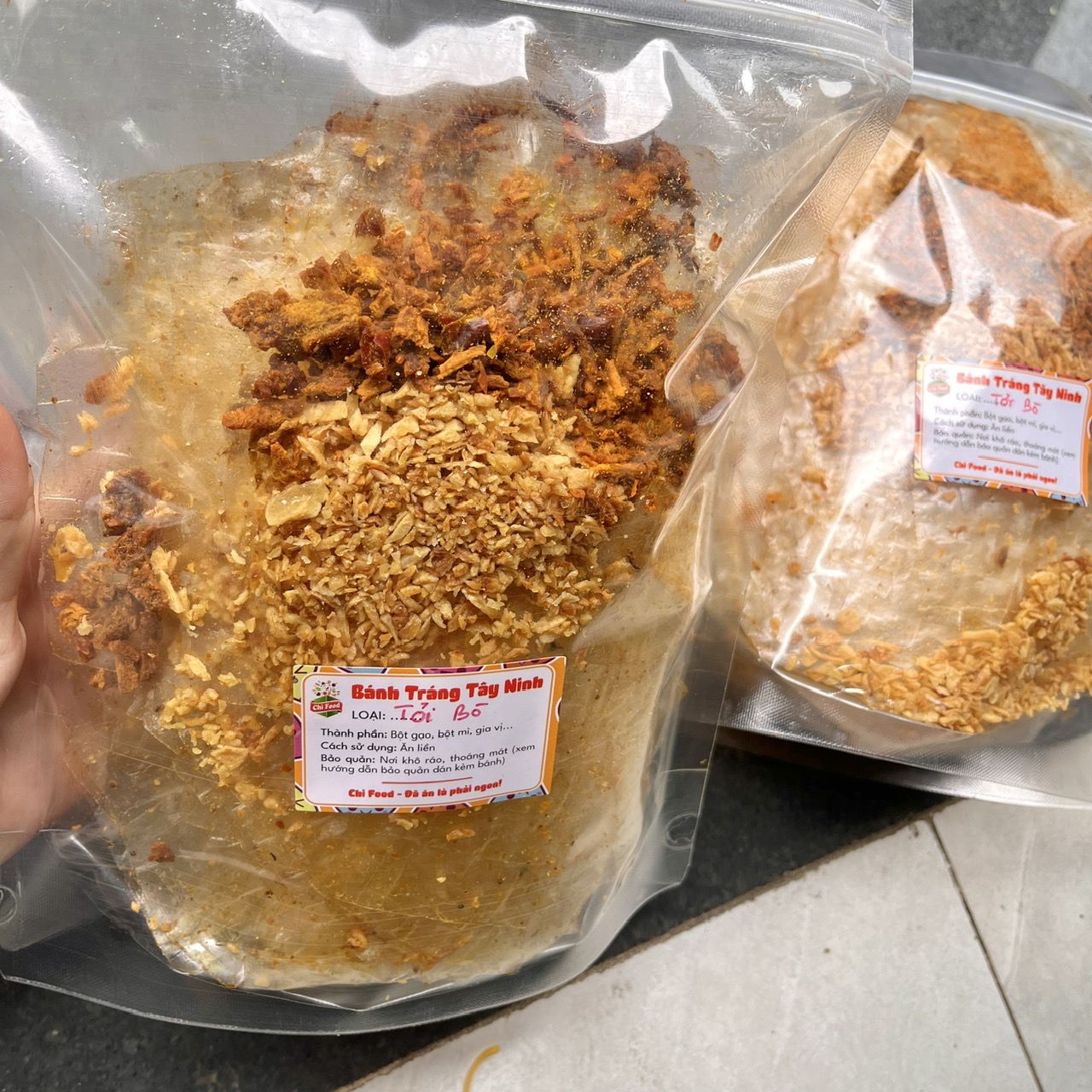 Combo 2 bịch bánh tráng trộn tỏi bò vụn ăn vặt