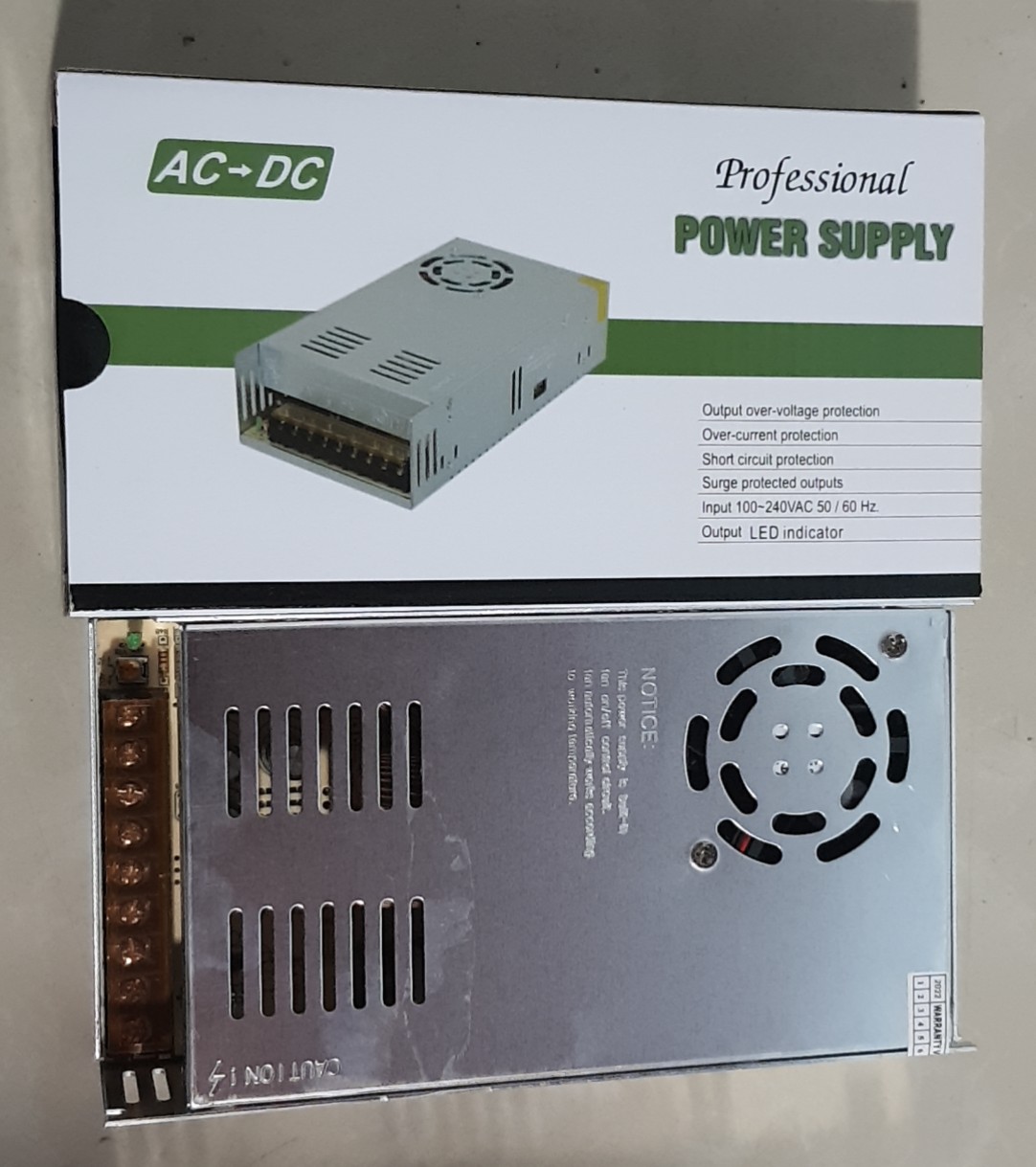 NGUỒN 12V30A TRONG NHÀ  CÓ QUẠT