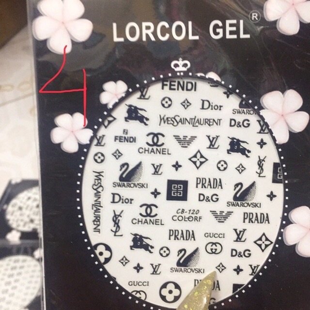 Sticker dán móng tay nhiều mẫu khác nhau