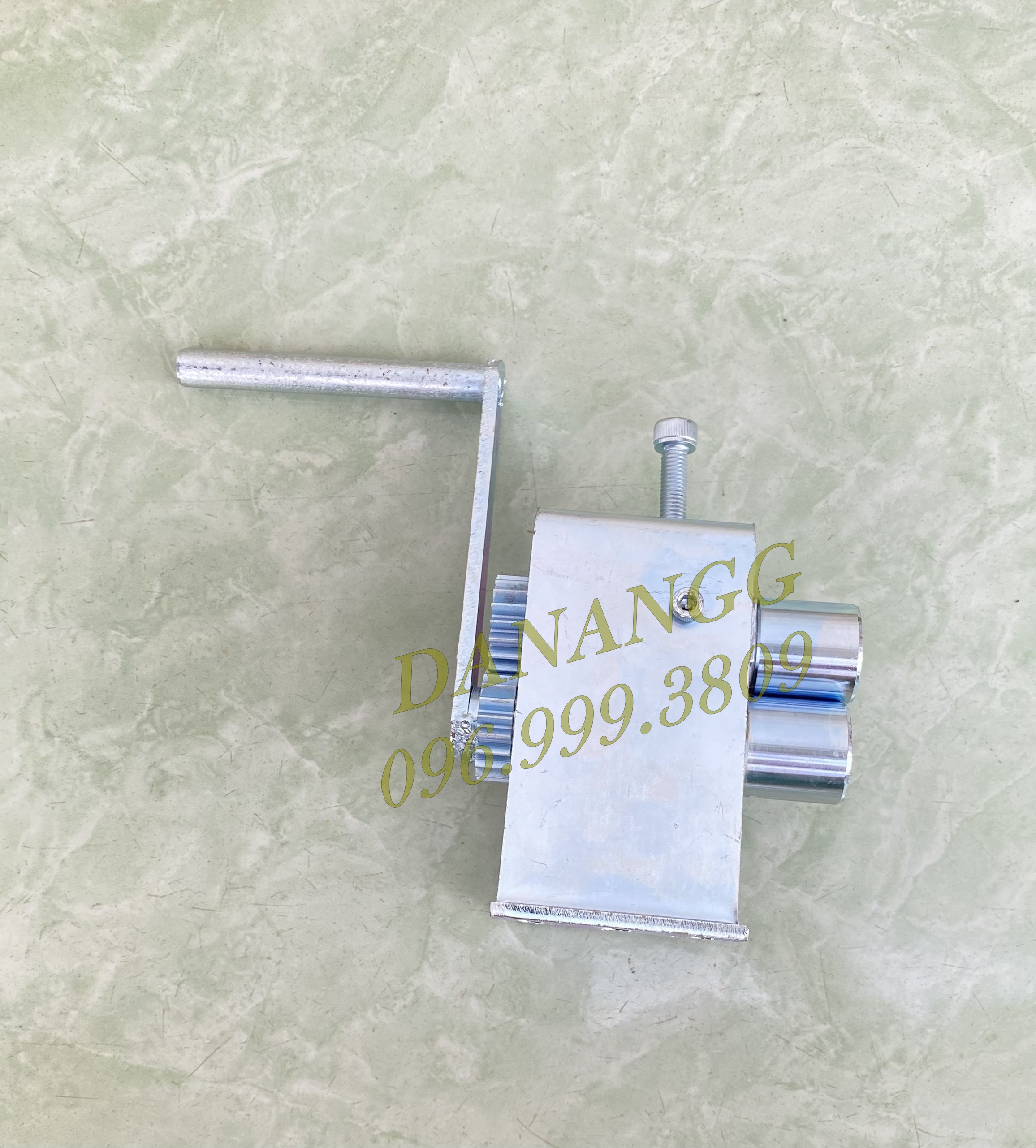 Bộ lăn biển số xe máy ô tô