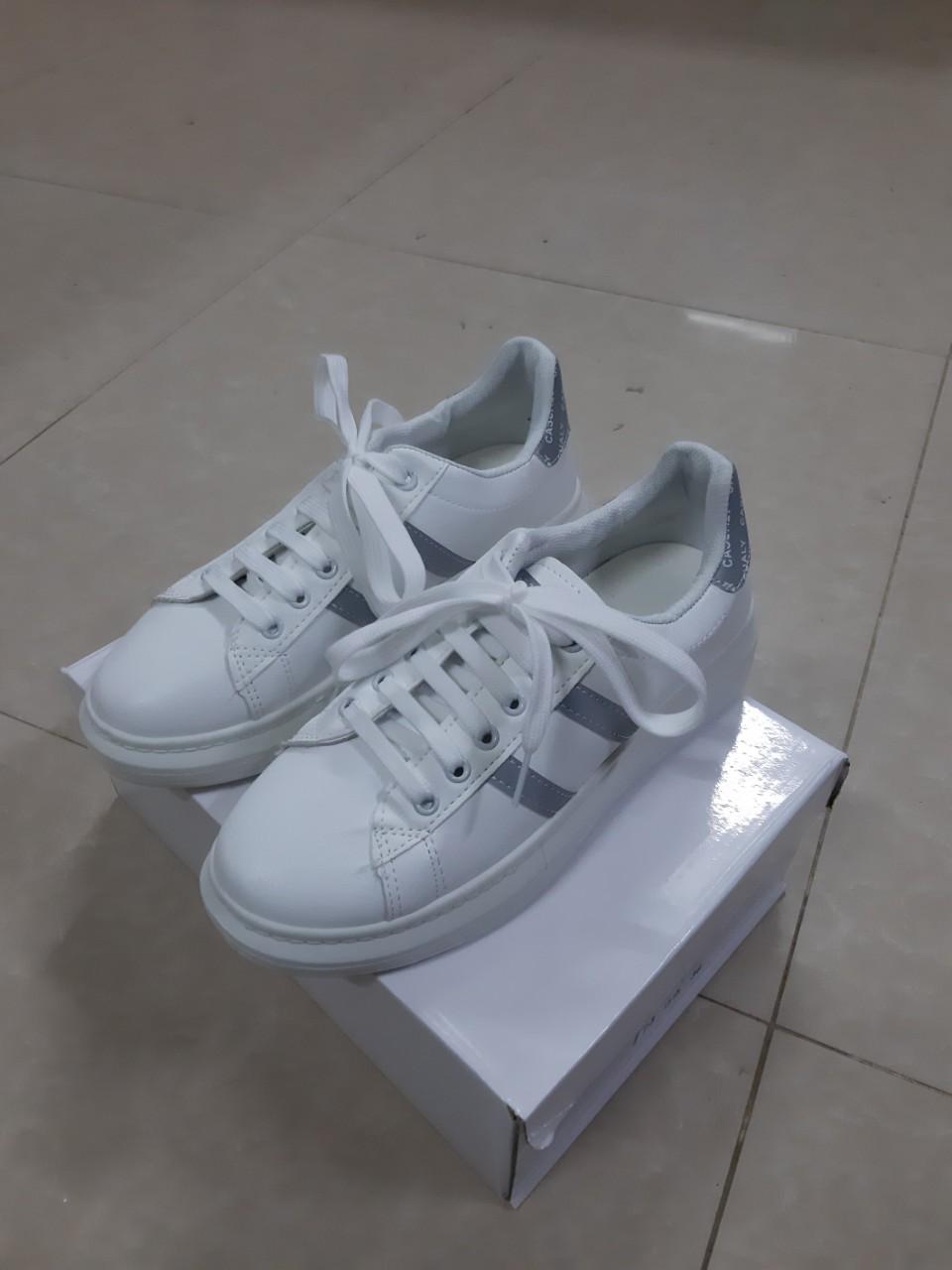 Giày thể thao nữ phản quang 2 sọc mới ( ảnh thật siêu đẹp)DungFC