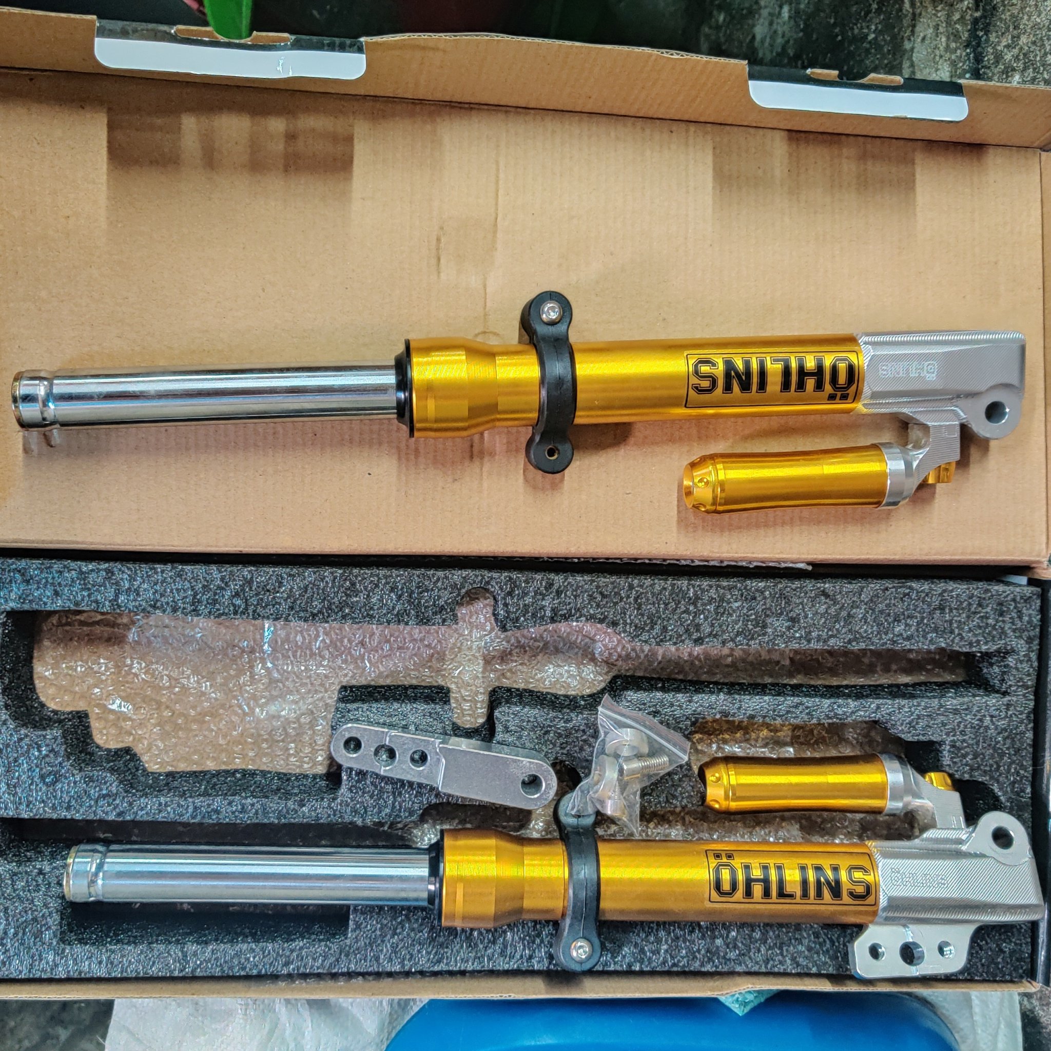 [HCM]phuộc Ohlins trước kiểu gắn ex135 ex150 winner