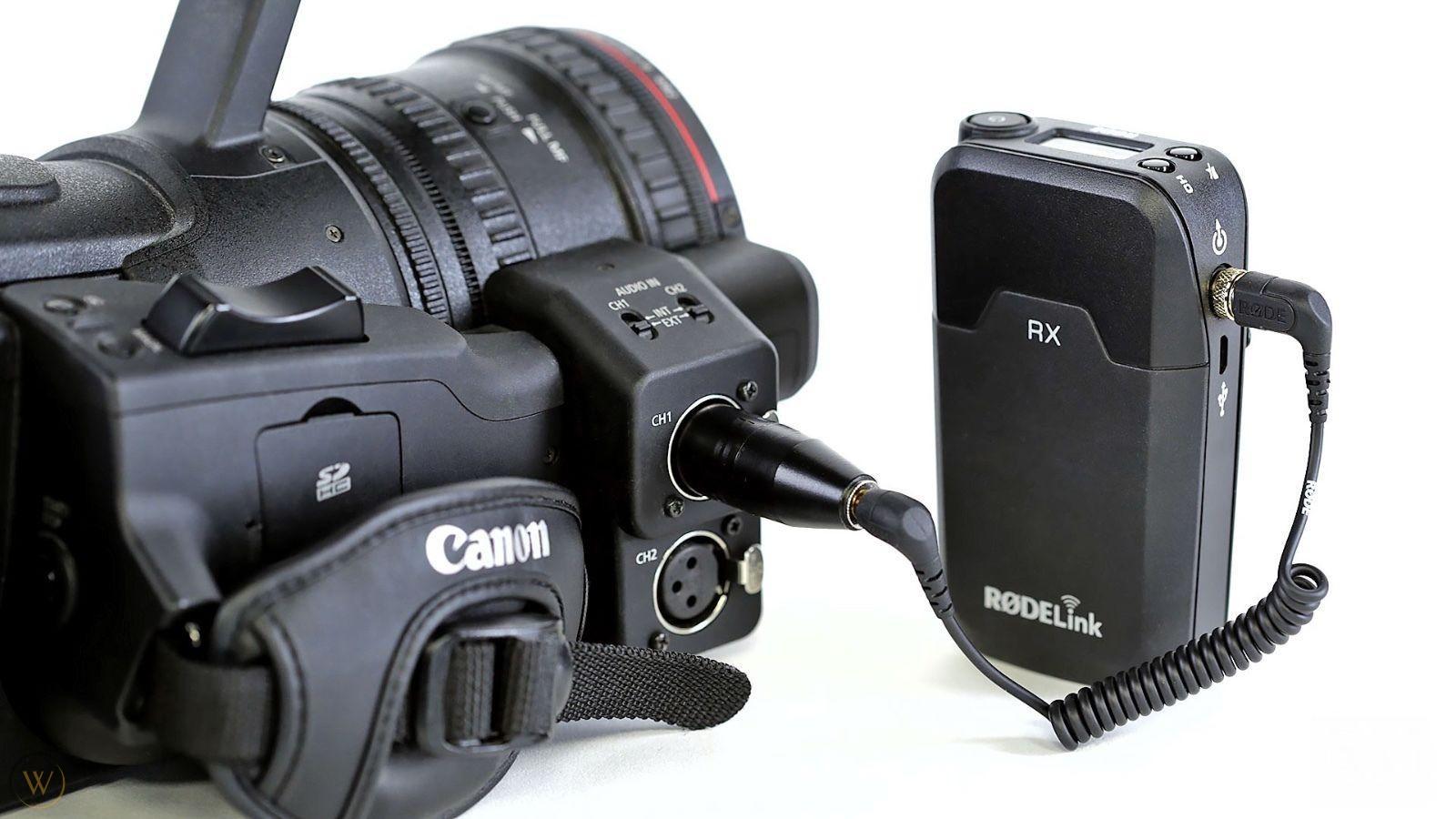 Rode RodeLink Wireless, frequency modulated (FM) filmmaker system.