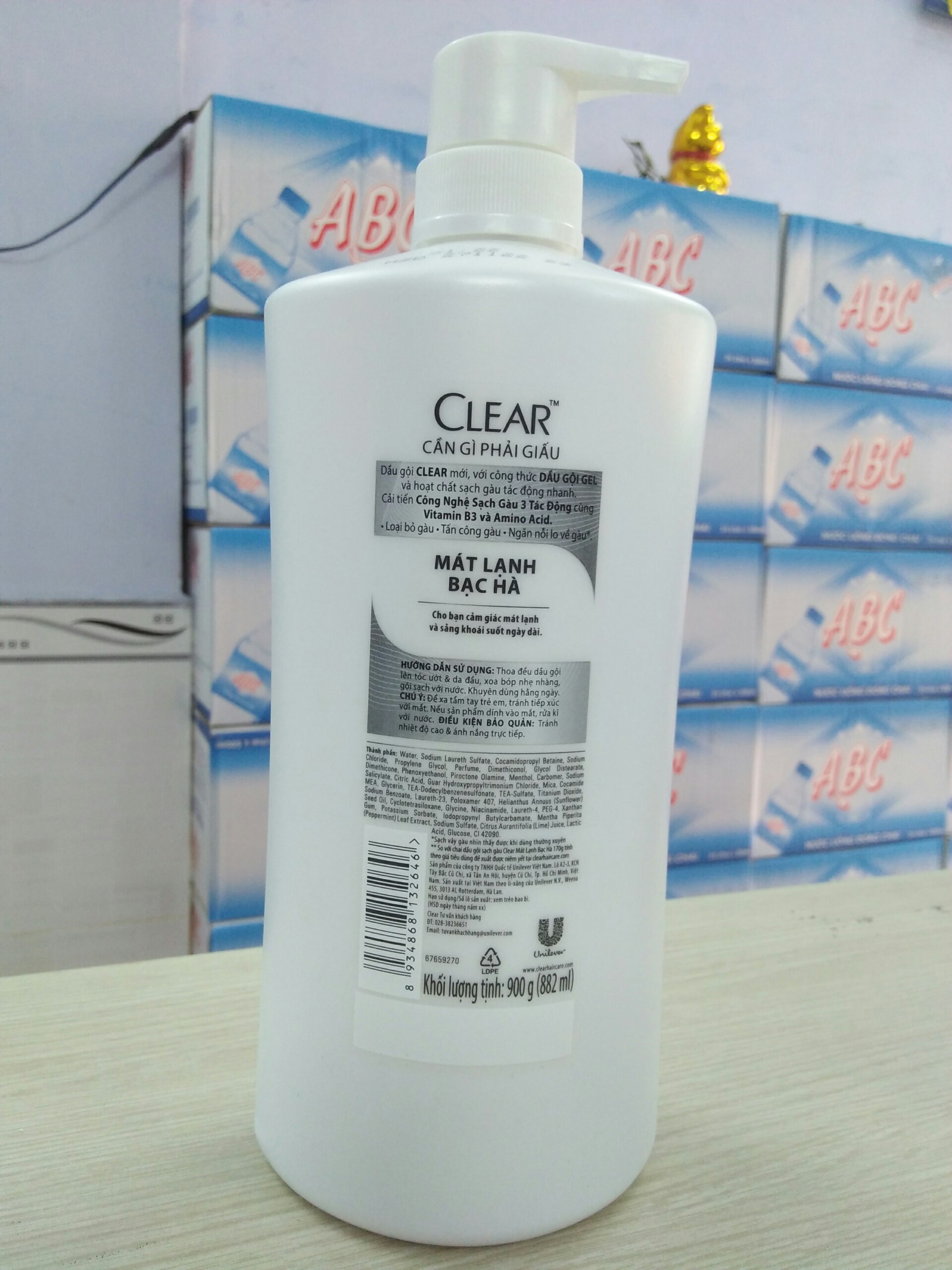 Dầu Gội Sạch Gàu CLEAR Mát Lạnh Bạc Hà (900g)