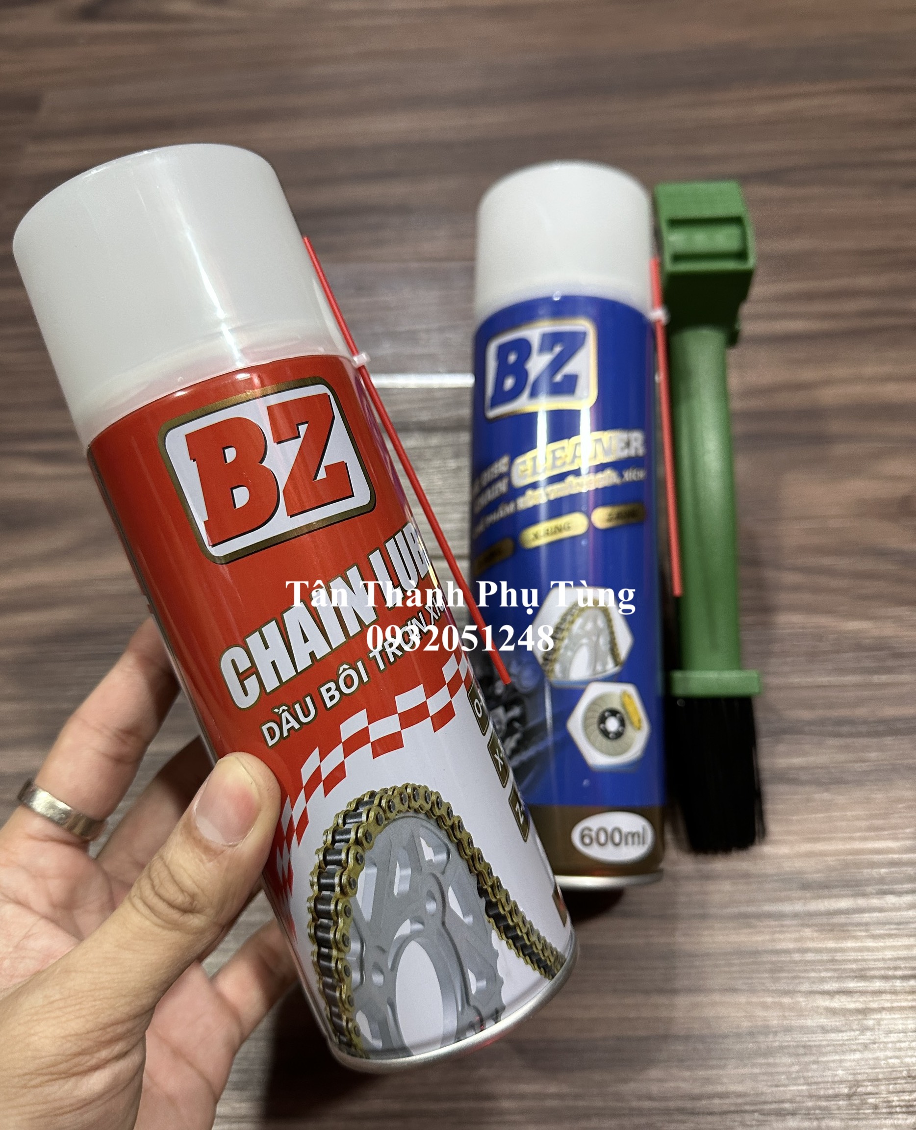 Combo BZ Dưỡng sên, rửa sên TẶNG kèm chổi ( 2 chai kèm chổi)