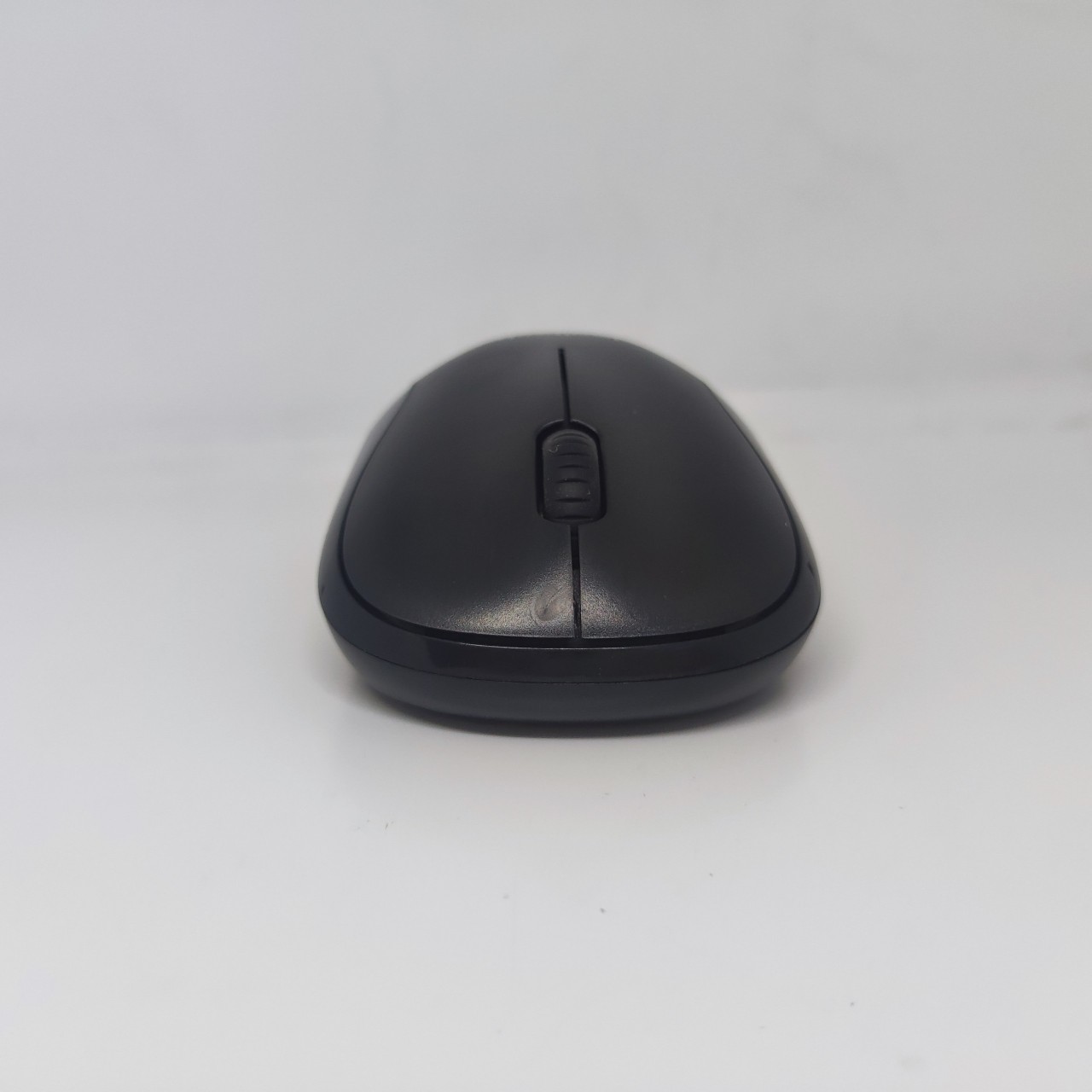 Chuột Không Dây Logitech M220 Không Tiếng Động