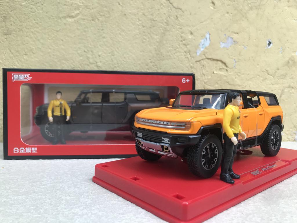 [HCM]Mô hình xe GMC HUMMER EVs - 1:32