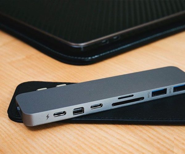 HyperDrive PRO 8 in 2 Hub for USB-C MacBook Pro 2016 - 2018 ( Tặng kèm bút cảm ứng )