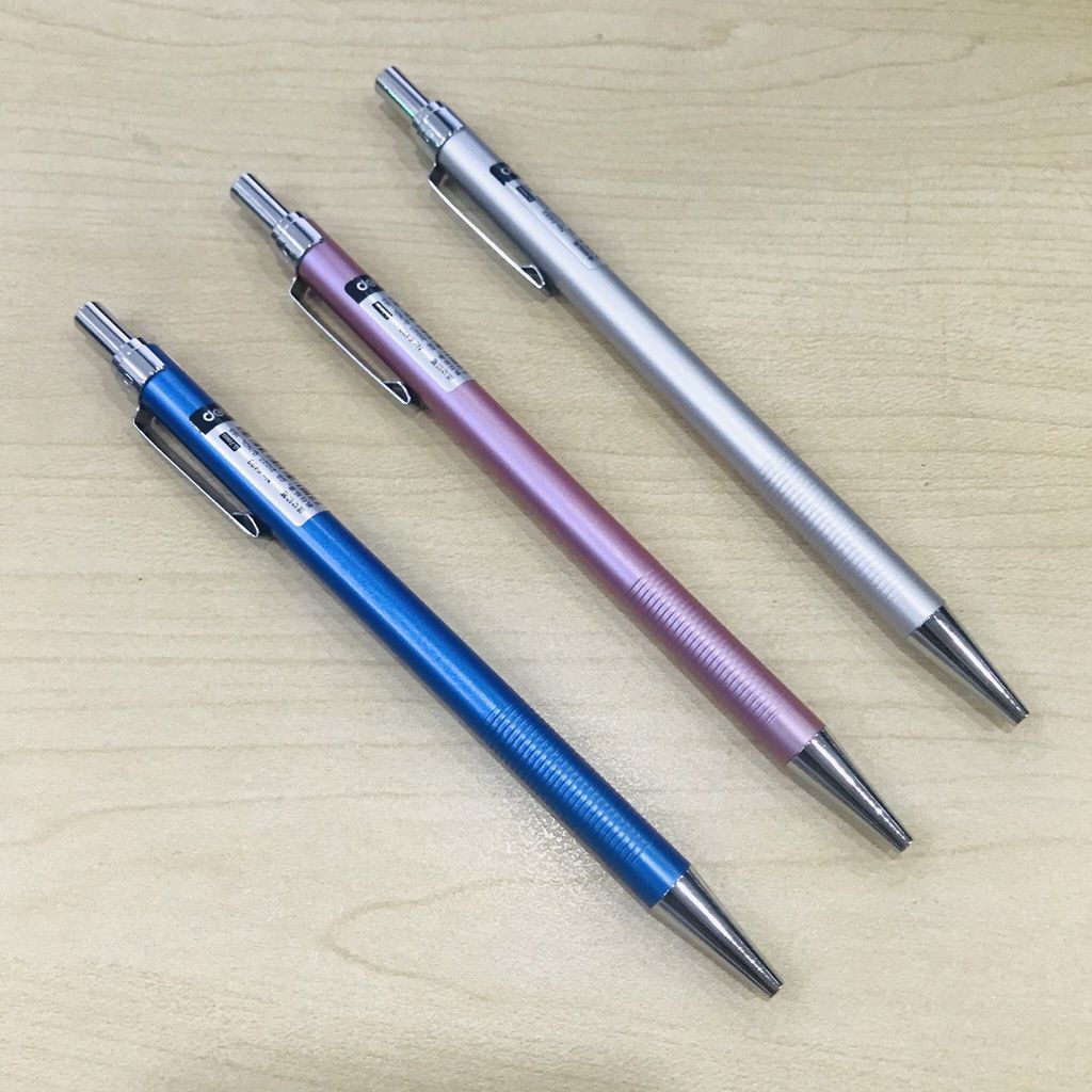 Bút chì kim Deli 6493 nét 0.7mm