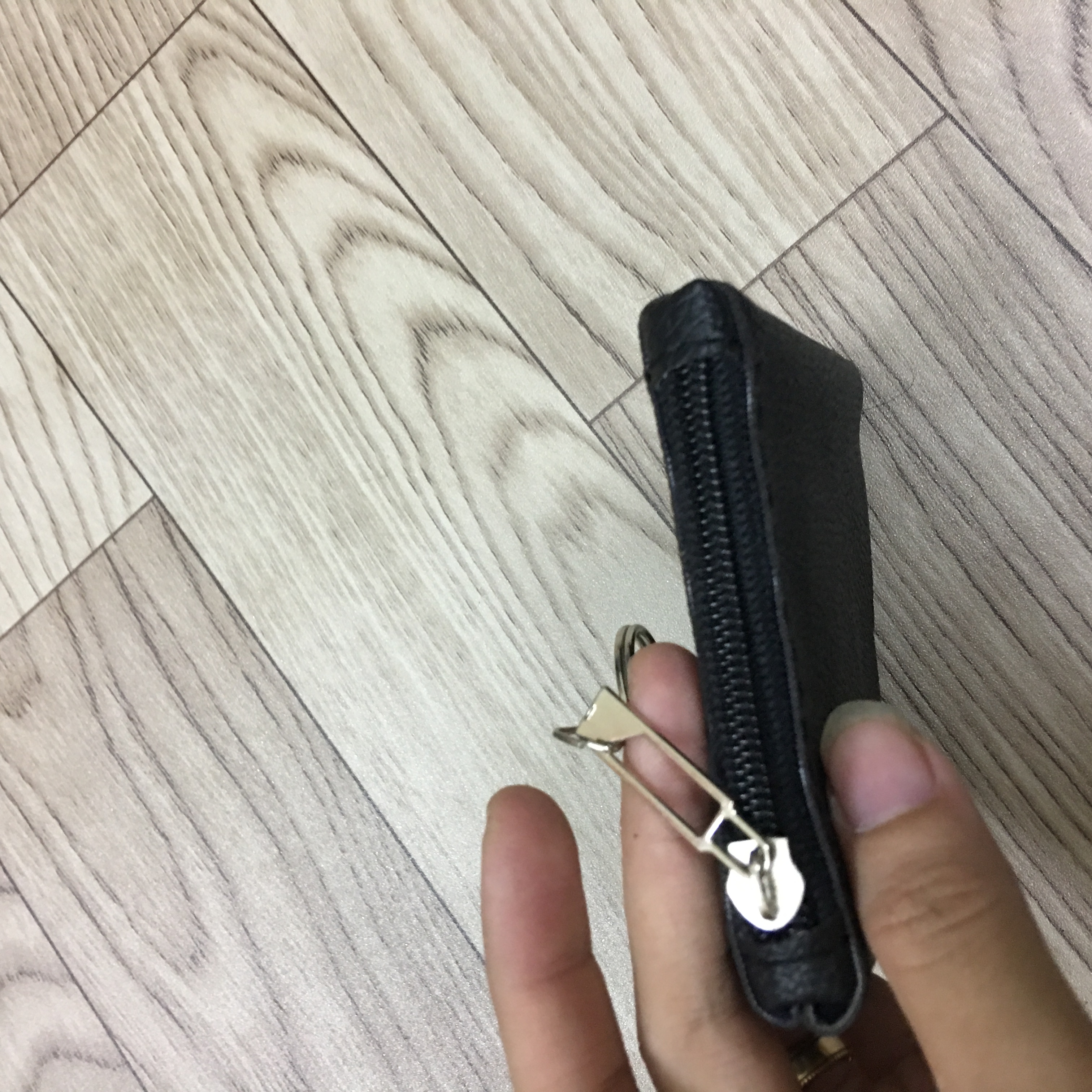 Ví Da Móc Khóa Tiện Lợi